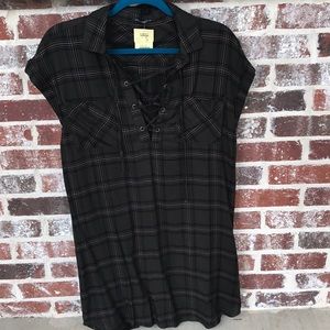 Green, plaid short sleeve dress